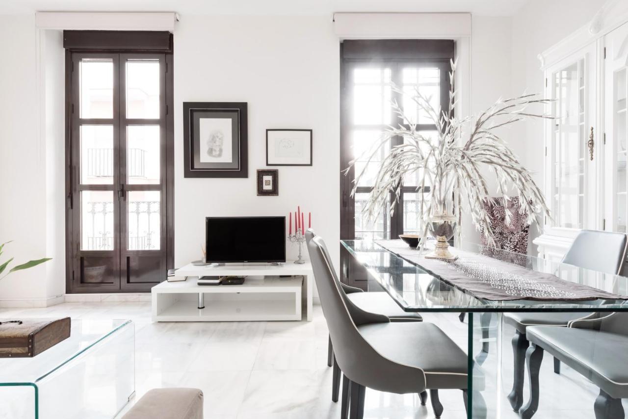 Apartamento Con Solera En El Corazon De Triana Sevilla Exterior foto