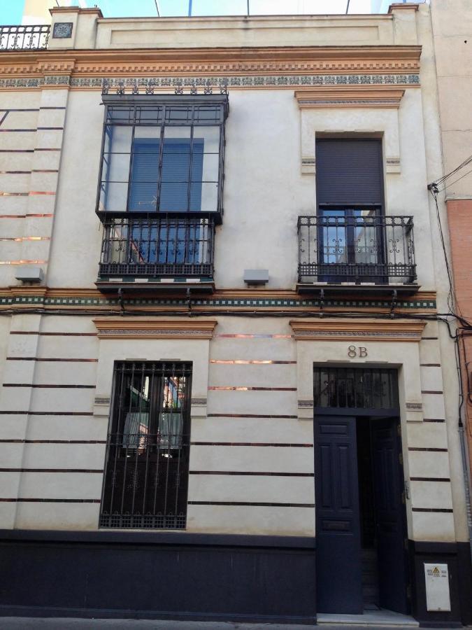 Apartamento Con Solera En El Corazon De Triana Sevilla Exterior foto